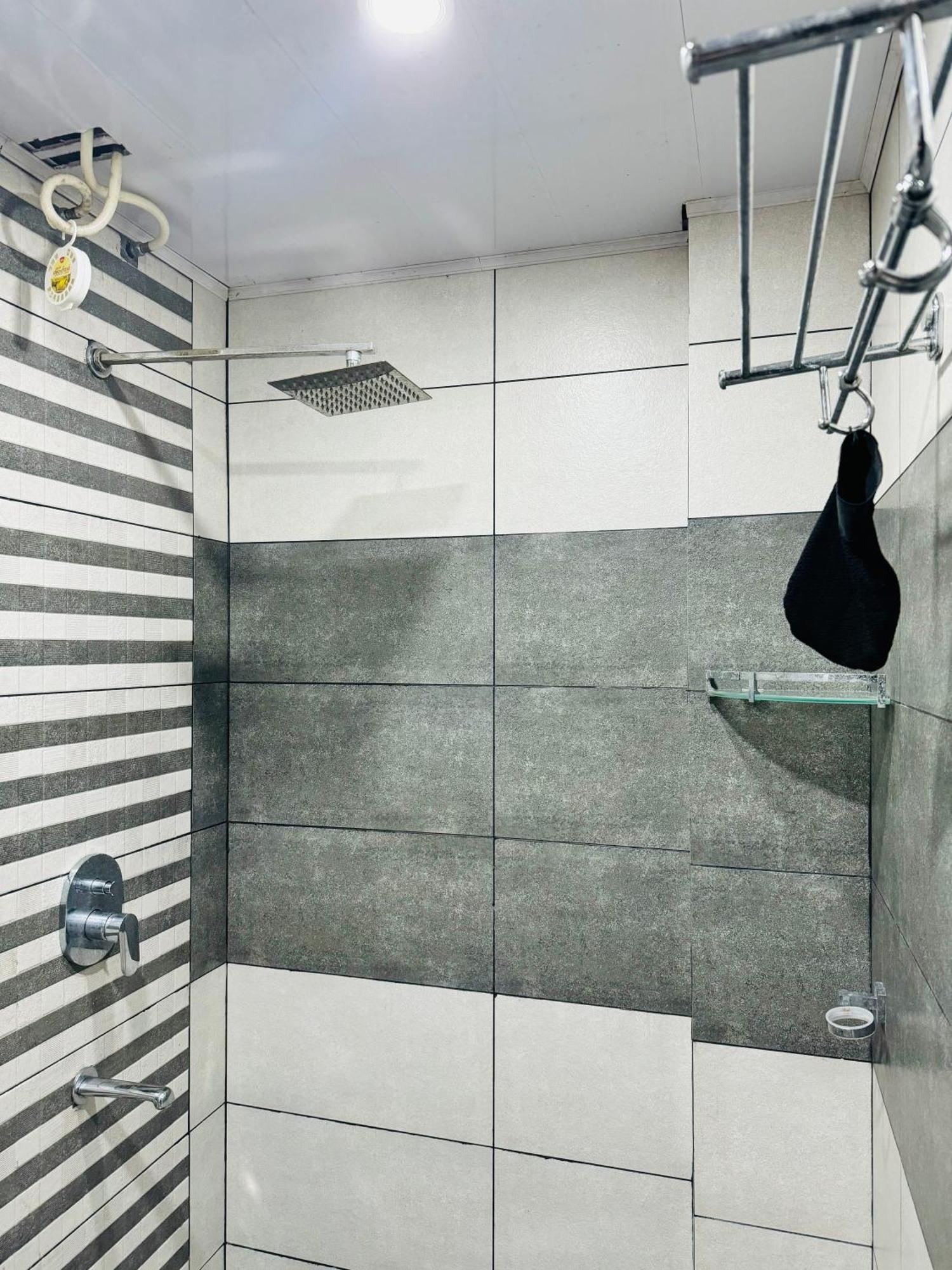 Luxurious 3bhk Grandeur Apartment