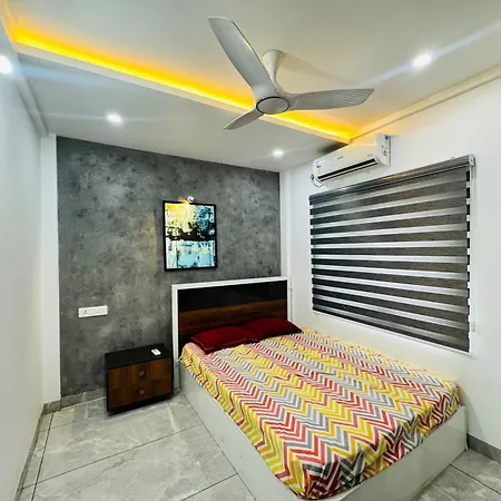 Luxurious 3Bhk Grandeur Apartment Thiruvananthapuram Exterior photo